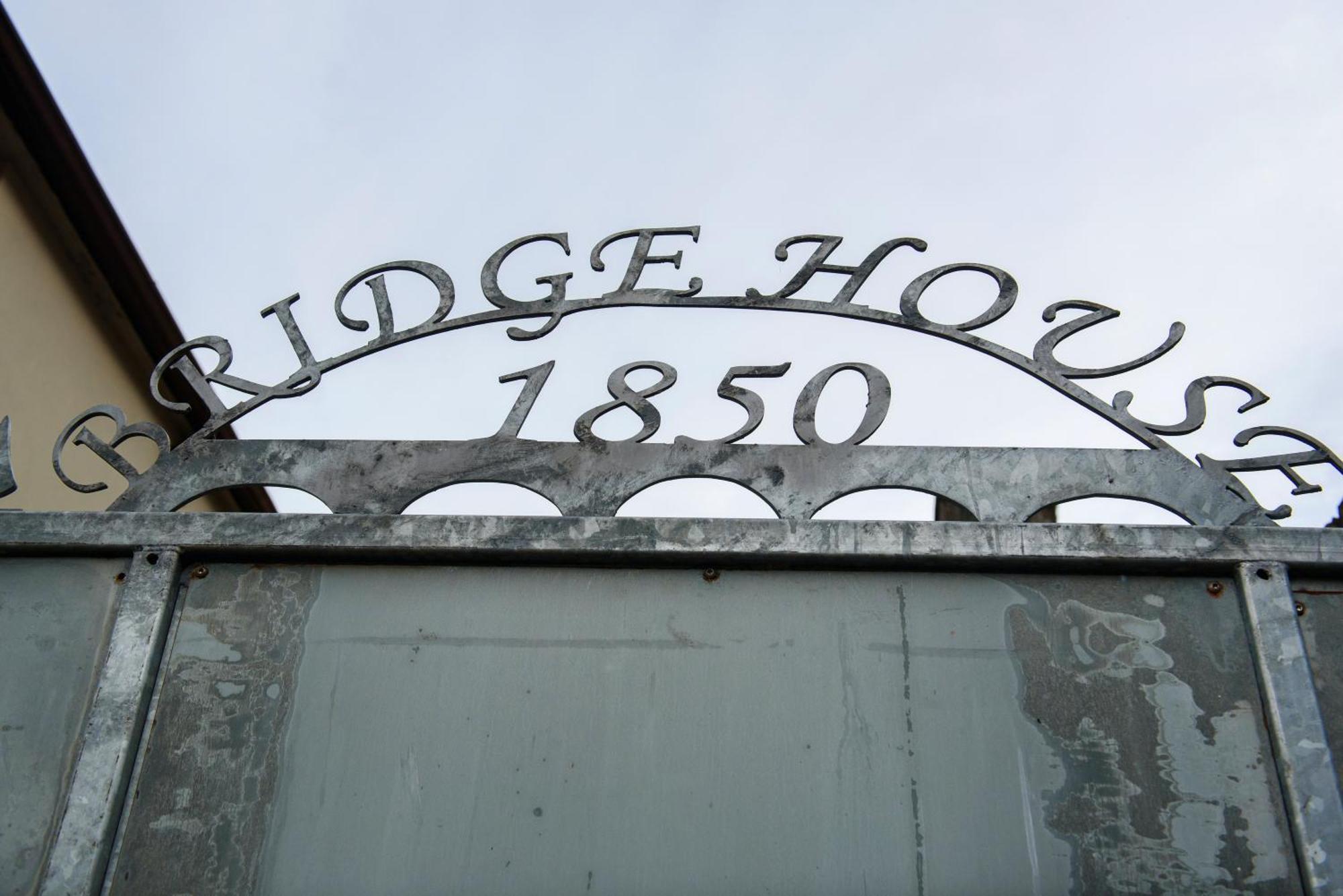 Shannon Bridge House Carrick on Shannon Exterior foto